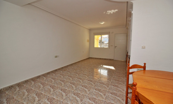 Resale - Villa - Villamartin - Orihuela Costa