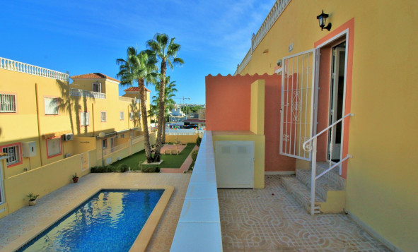 Herverkoop - Villa - Villamartin - Orihuela Costa