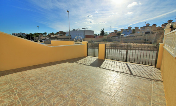 Reventa - Villa - Villamartin - Orihuela Costa