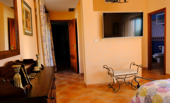 Resale - Villa - Orihuela