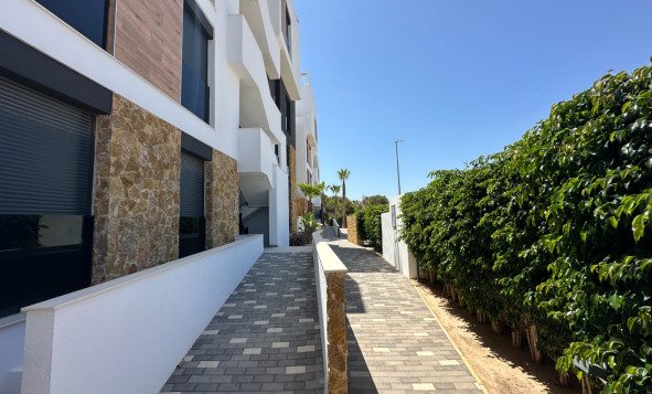 Resale - Apartment - Orihuela Costa