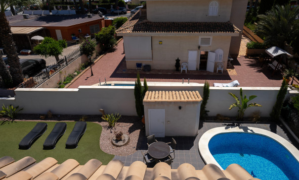 Resale - Villa - La Zenia - Orihuela Costa