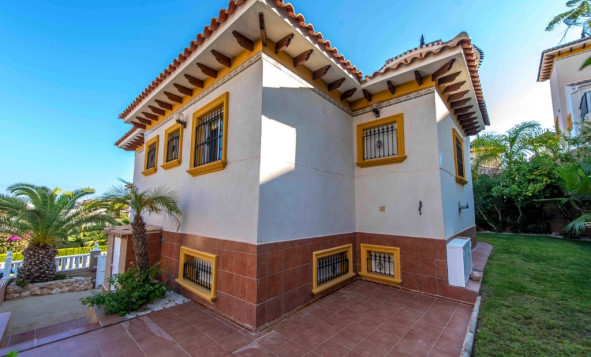 Reventa - Villa - Villamartin - Orihuela Costa