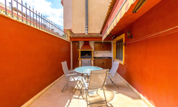 Resale - 4. House - Detached Villa - Orihuela