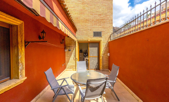 Resale - 4. House - Detached Villa - Orihuela