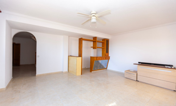 Resale - Villa - Villamartin - Orihuela Costa