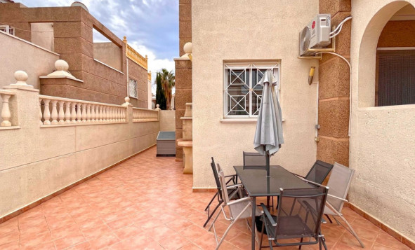 Reventa - Villa - Torrevieja - Torrelamata - La Mata