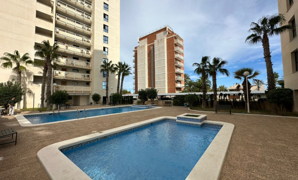 Resale - Apartment - Torrevieja - La Veleta