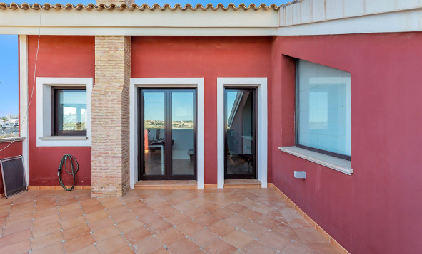 Resale - Villa - Algorfa - Vistabella Golf