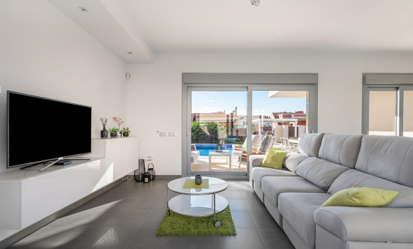 Resale - Villa - Orihuela - Vistabella Golf