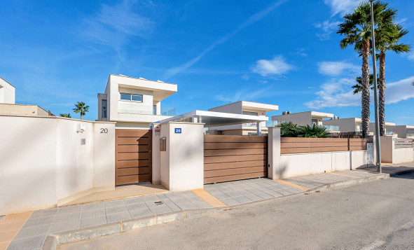 Resale - Villa - Orihuela - Vistabella Golf