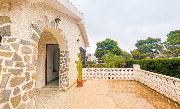 Reventa - Villa - Los Balcones - Los Altos del Edén - Orihuela Costa