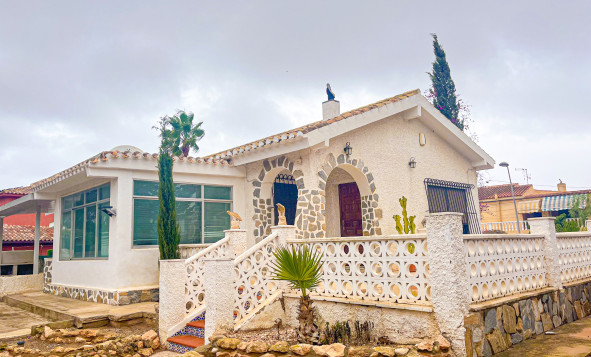 Reventa - Villa - Los Balcones - Los Altos del Edén - Orihuela Costa