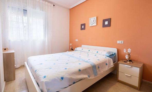 Resale - Apartment - Orihuela Costa