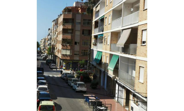 Herverkoop - 1. Appartement / flat - Torrevieja - Costa Blanca Zuid