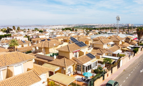 Reventa - Villa - Torrevieja - Orihuela Costa