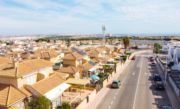 Reventa - Villa - Torrevieja - Orihuela Costa