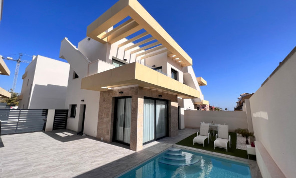 Reventa - Villa - Los Montesinos - Torrevieja