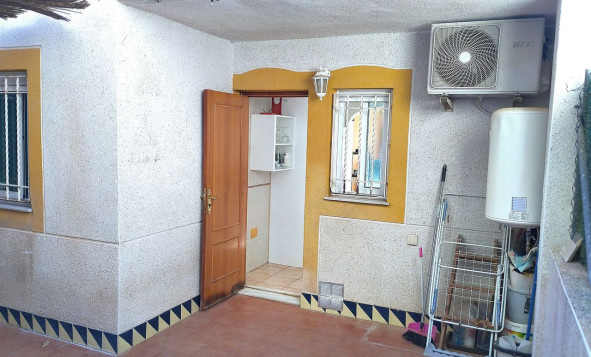 Resale - Bungalow - Guardamar del Segura - El Eden