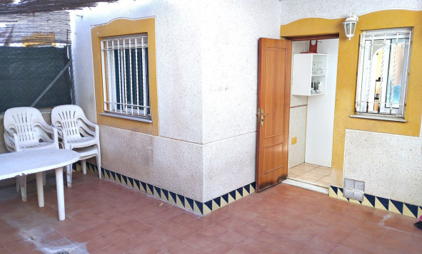 Resale - Bungalow - Guardamar del Segura - El Eden