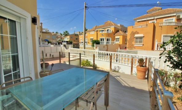 Reventa - Villa - Villamartin - Orihuela Costa