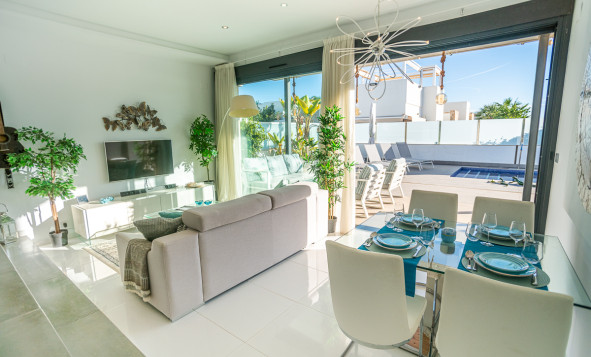 Resale - Villa - Orihuela Costa - Lomas de Cabo Roig