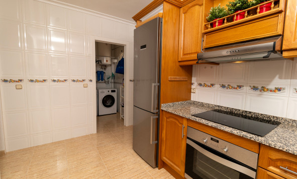 Resale - Villa - Villamartin - Orihuela Costa