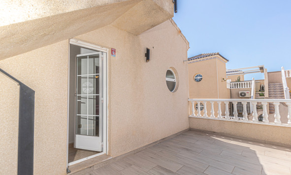 Resale - Villa - Villamartin - Orihuela Costa