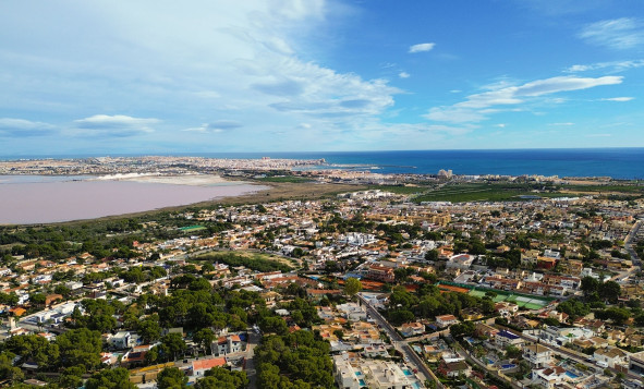 Resale - Villa - Los Balcones - Los Altos del Edén - Orihuela Costa