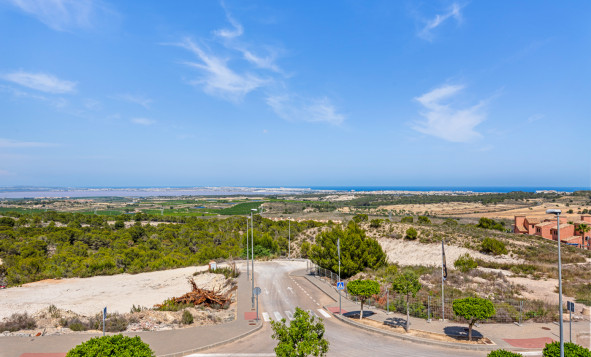 Resale - Villa - San Miguel de Salinas - Orihuela Costa