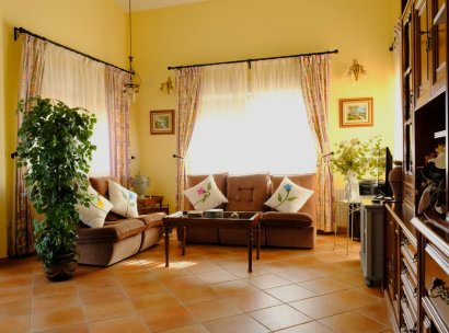 Finca / Country Property · Reventa - Orihuela · Alicante · España