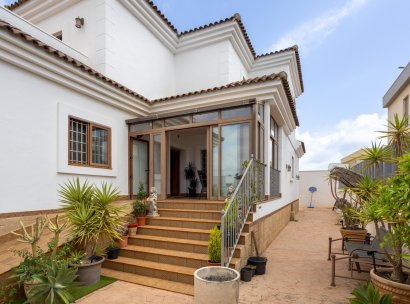 Detached villa · Resale - La Herrada · Alicante · Spain