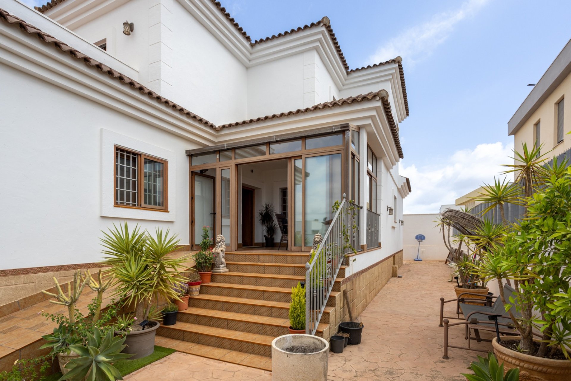 Reventa - Villa independiente - La Herrada