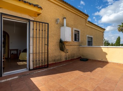 Vrijstaande villa · Herverkoop - Torrevieja · La Hoya · Alicante · Spanje