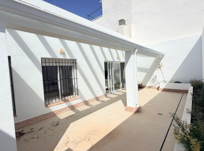 Radhus · Återförsäljning - Catral · Alicante · Spanien