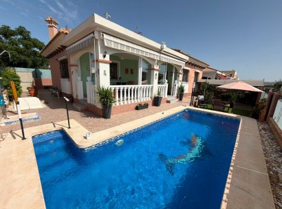 Fristående villa · Återförsäljning - La Herrada · Alicante · Spanien