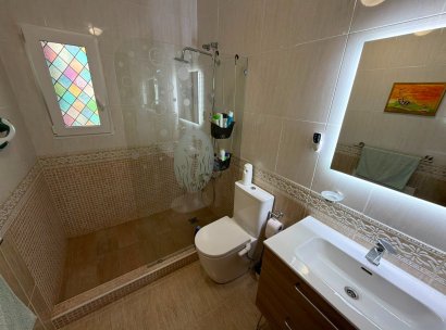 Fristående villa · Återförsäljning - La Herrada · Alicante · Spanien