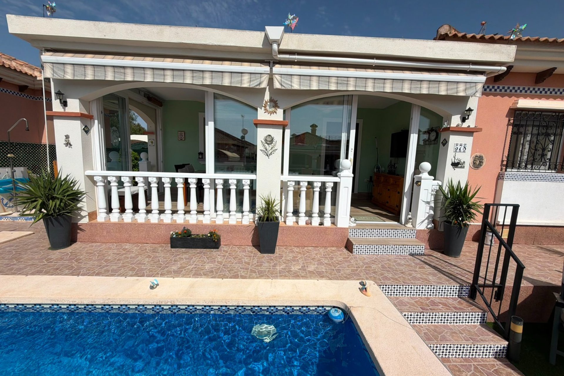 Herverkoop - Vrijstaande villa - La Herrada
