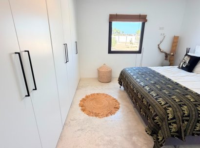 Fristående villa · Återförsäljning - Pinoso · Alicante · Spanien