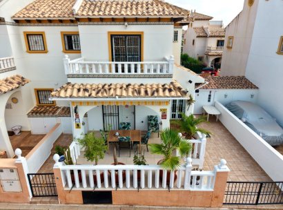 Semi - Detached Villa · Herverkoop - Orihuela · Orihuela Costa · Alicante · Spanje