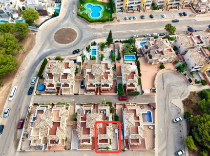 Semi - Detached Villa · Herverkoop - Orihuela · Orihuela Costa · Alicante · Spanje