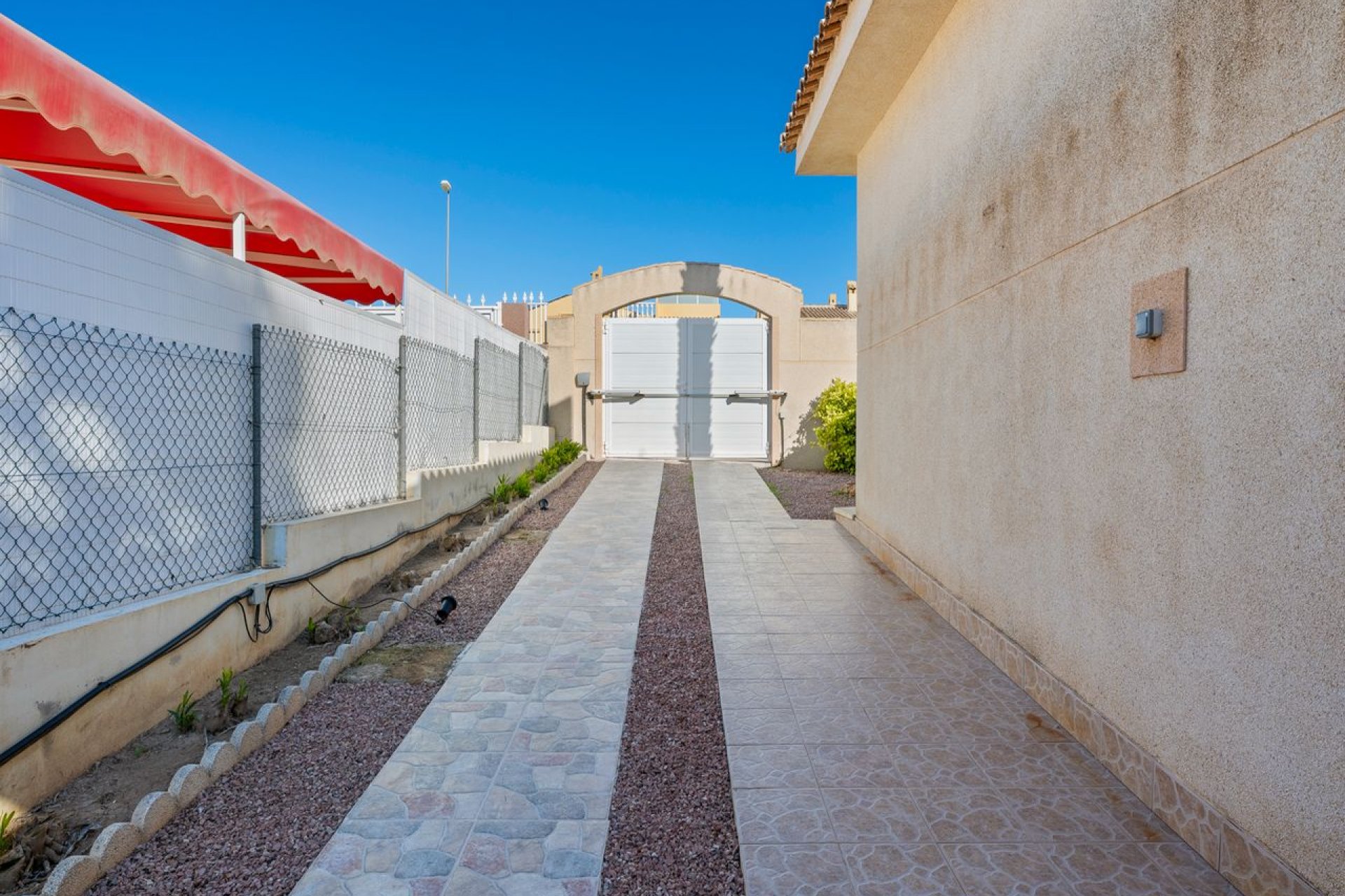 Resale - Villa - Benijofar