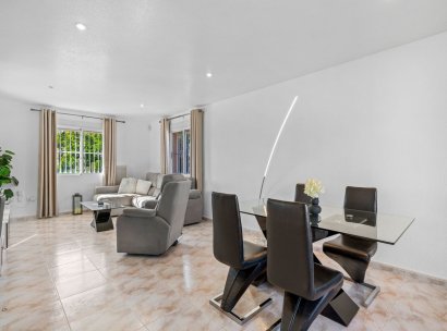 Villa · Resale - Benijofar · Benimar 1 · Alicante · Spain