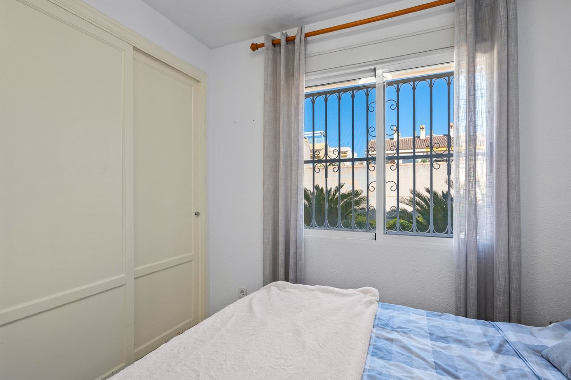 Resale - Villa - Benijofar