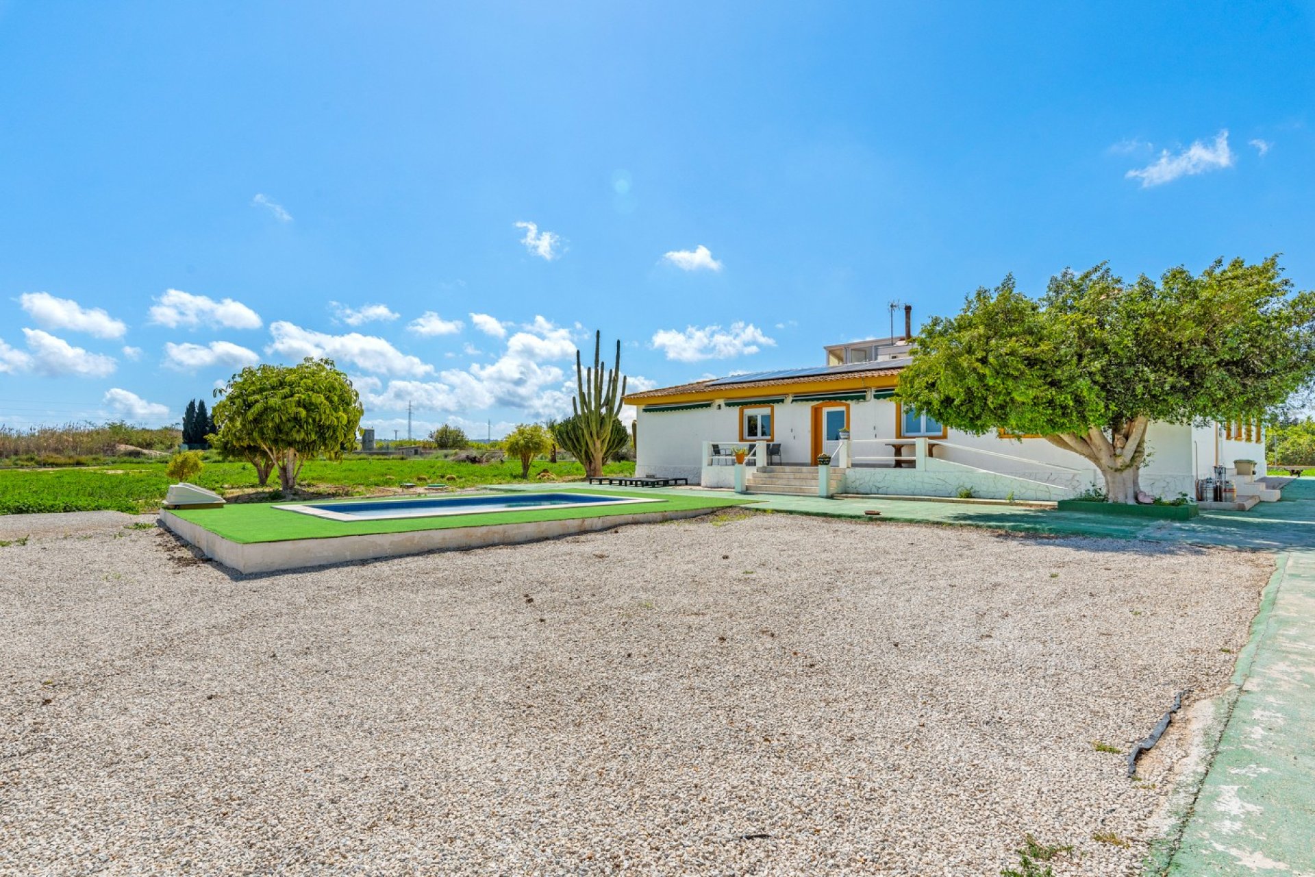Herverkoop - Villa - Montesinos