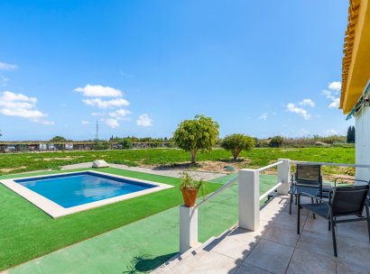 Villa · Reventa - Los Montesinos · Alicante · España