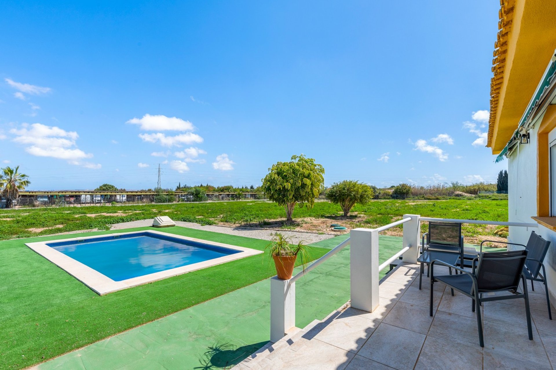 Herverkoop - Villa - Montesinos