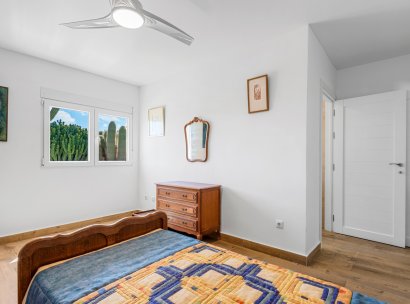 Villa · Reventa - Los Montesinos · Alicante · España