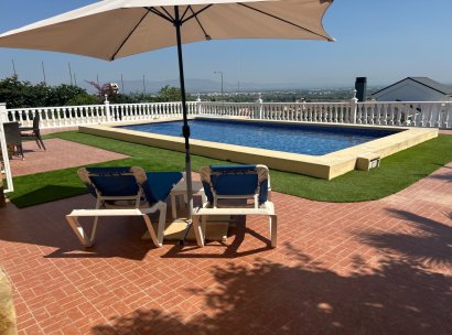 Villa · Herverkoop - Algorfa · Lomas de Juliana · Alicante · Spanje