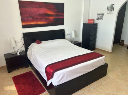 Villa · Herverkoop - Algorfa · Lomas de Juliana · Alicante · Spanje